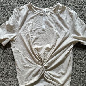 Lululemon top